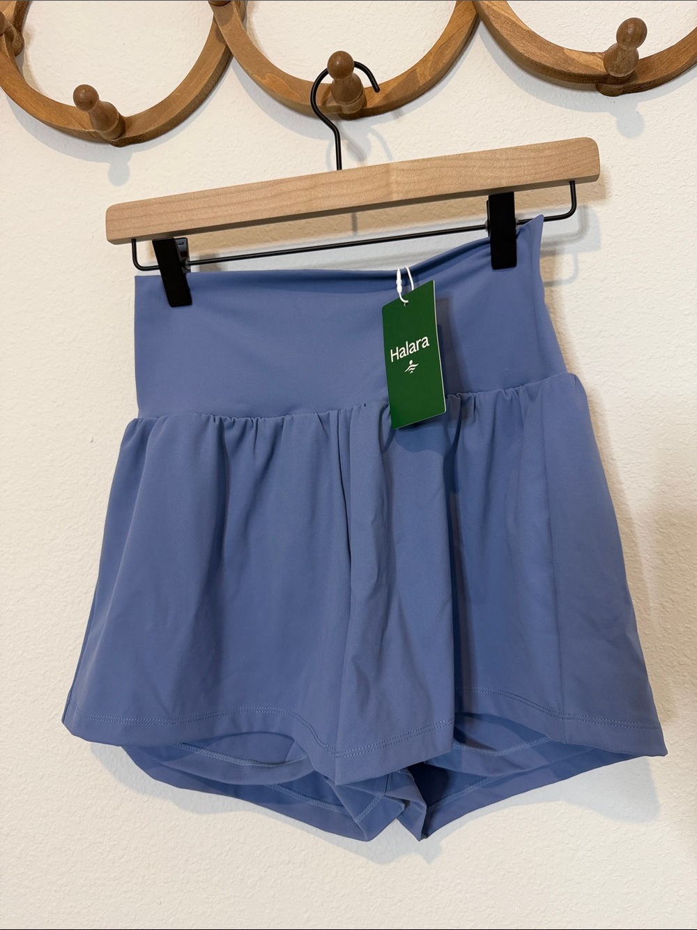 HALARA Softlyzero Airy Women’s High-Waist Athletic Shorts — Lavender Blue NWT